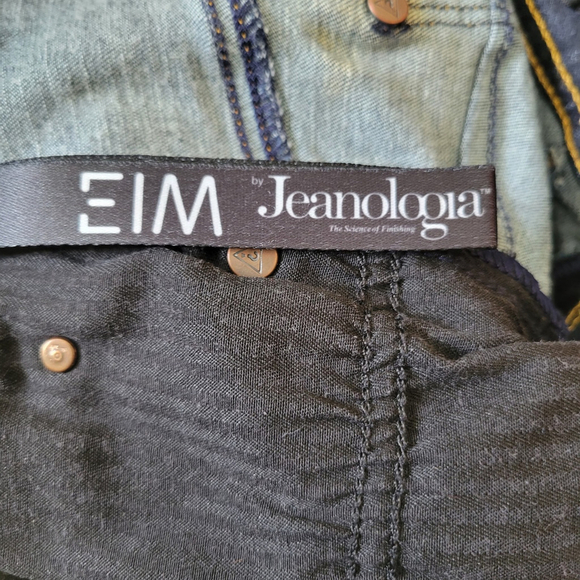 GUESS Women's Shape Up Skinny High Jeans Jeanologia Low Impact 30 Inseam 29" - Picture 10 of 11